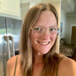 Meet your Posher, Rosalyn